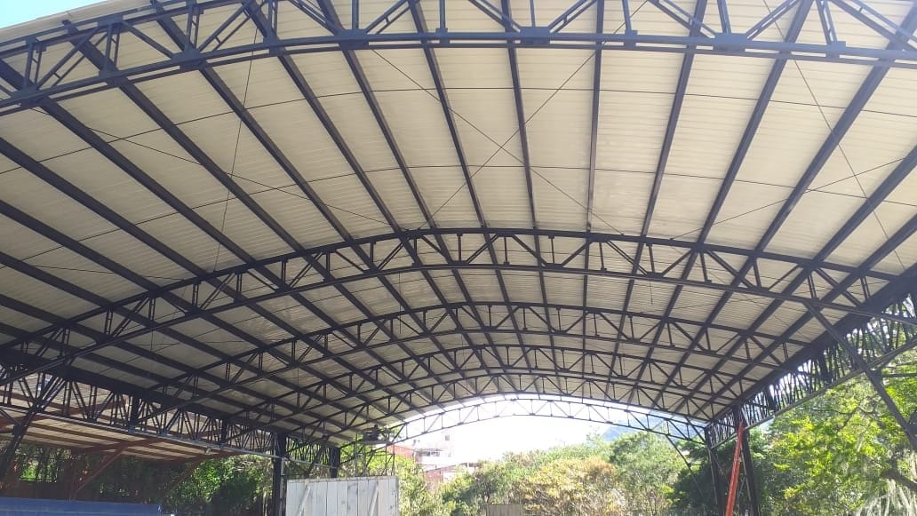 Alcaldía de San Gil invierte en el colegio San Vicente de Paúl