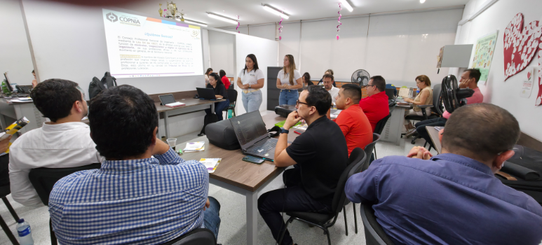 UTS Piedecuesta lidera formación en ética profesional junto al COPNIA imagen de la publicación
